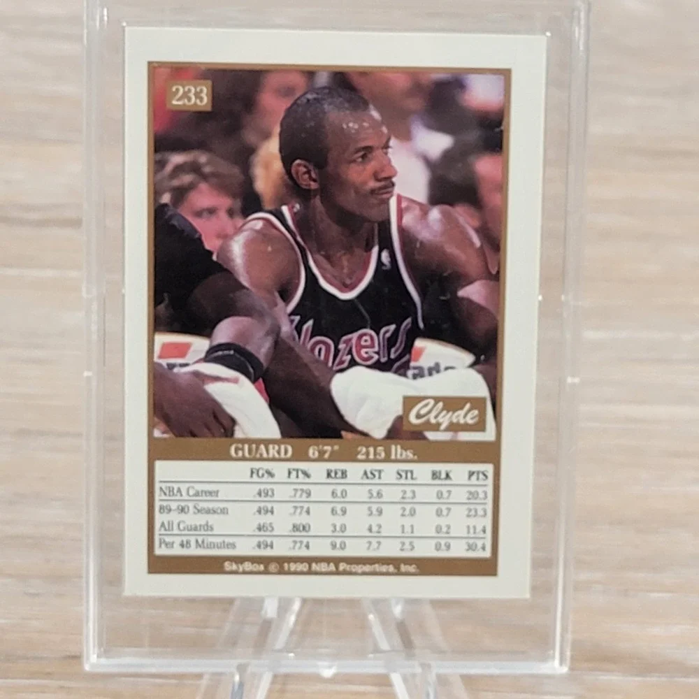 1990 SkyBox Clyde Drexler Autographed Portland Trail Blazers Basketball Signed